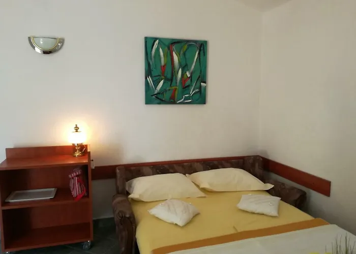 Izabela * Baška Voda