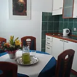 Daire Apartmani Izabela Baška Voda