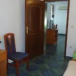 Daire Apartmani Izabela *