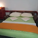 Apartmani Izabela *