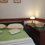 Apartmani Izabela Daire *