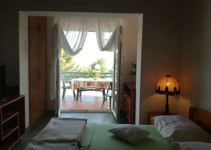 Izabela * Baška Voda