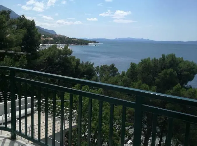 Izabela Apartamento *