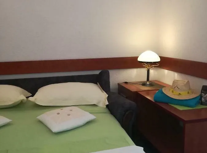 Izabela Apartamento *