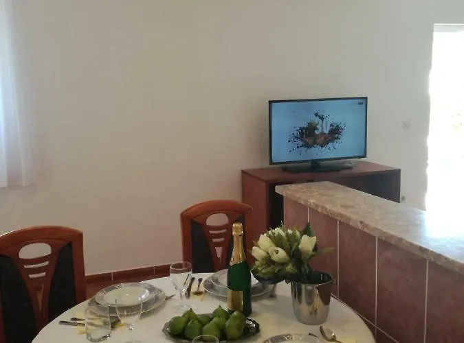 Izabela Apartamento Baška Voda